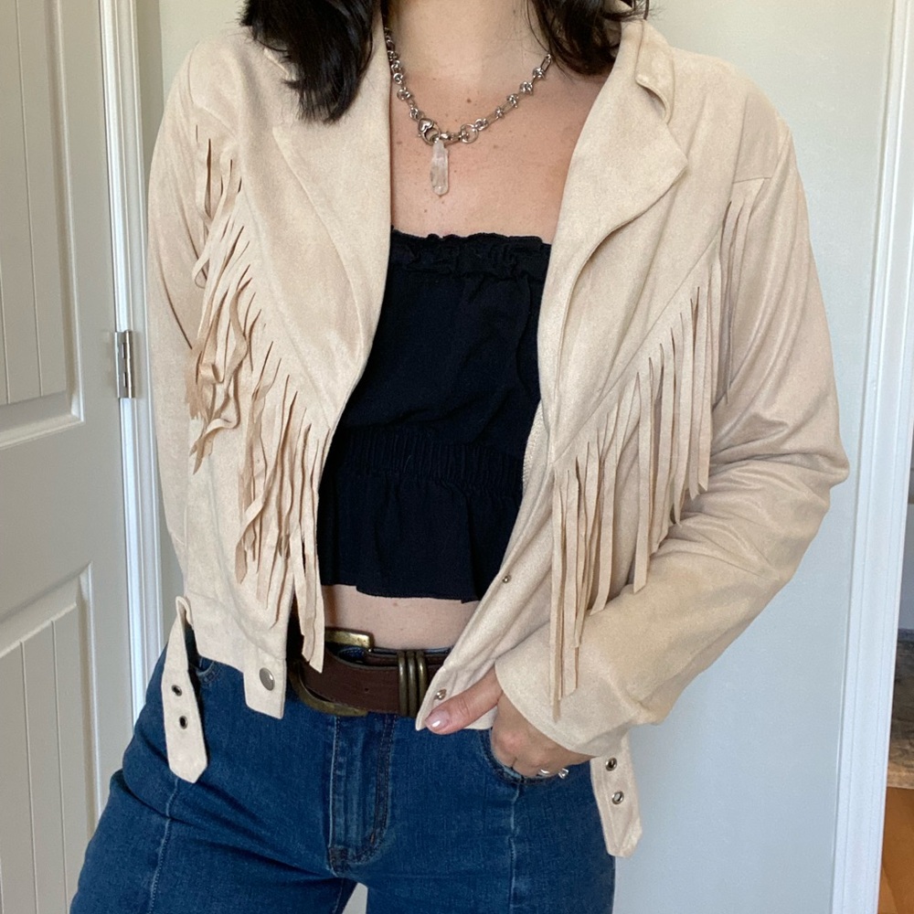 🚨[SOLD] Fringed Jacket